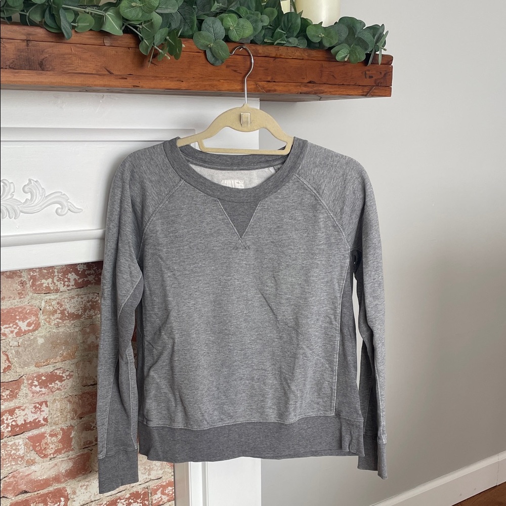 Vintage Gap Gray Crewneck Sweatshirt Size Medium